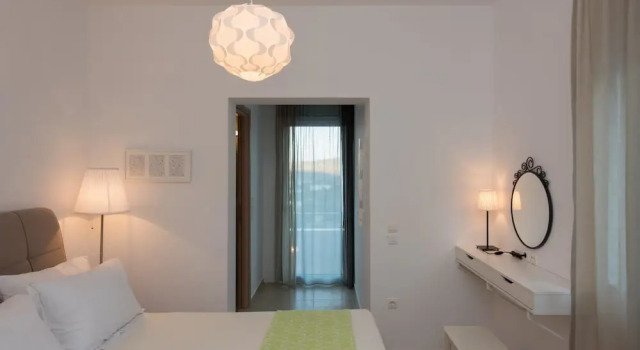 Kalydon 2 & 4, Rezerwuj Hotel Hotele w Plaka z basenem, Basen