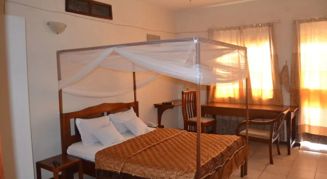 Семейный номер Standard Raja Excelsior Hotel