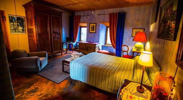 Двухместный номер Standard с балконом Chambre dHôtes et gites du Tapissier
