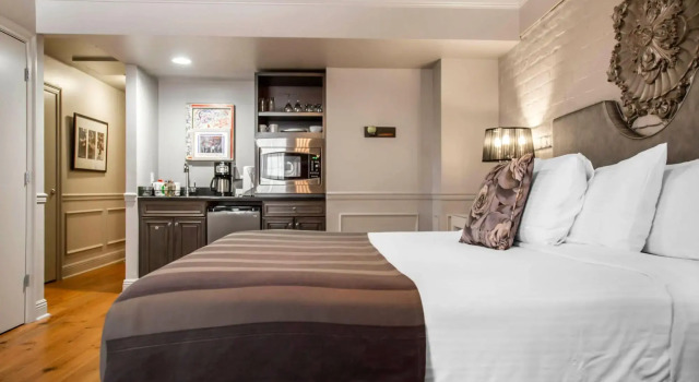 Bluegreen Vacations Club La Pension, an Ascend Collection Resort