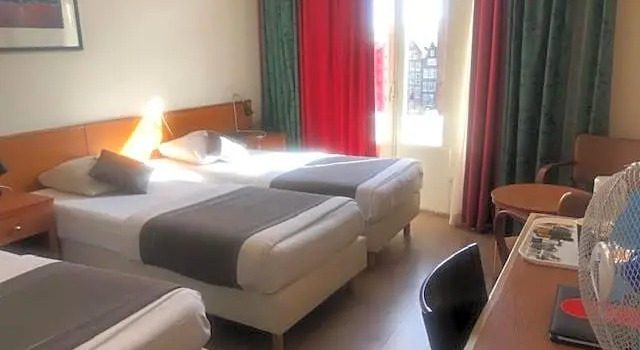 Трёхместный номер Delta Hotel City Center