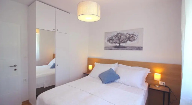 Sun Apartments, Забронировать Апартаменты/квартира СПА-отели Примоштен, рядом с Частный Пляж «Виллы Мирьяна», SPA-услуги