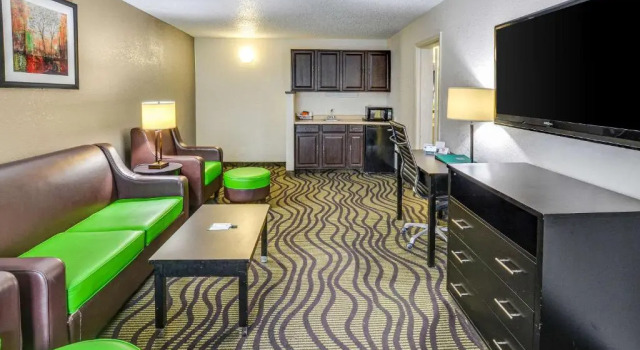 Двухместный люкс Quality Inn & Suites Hardeeville - Savannah North