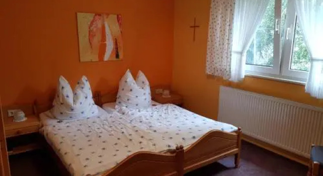 Pension Zur Dorfmühle, Reserva ahora Hotel Aislingen Baviera