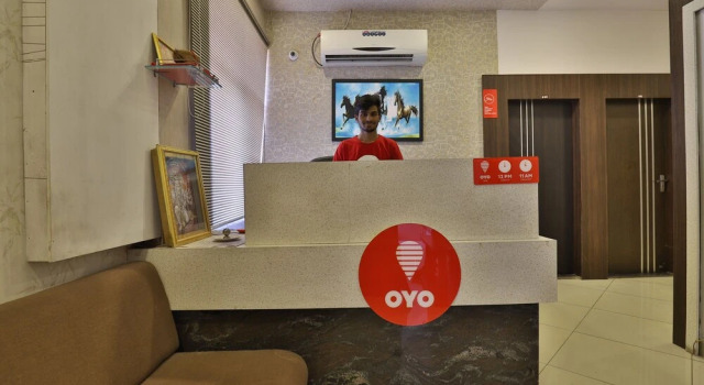 OYO 11649 Hotel Mahima, Book Hotel Gandhinagar Gujarat