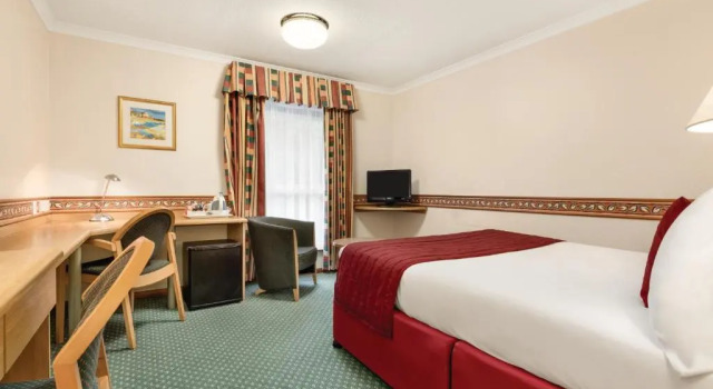 Номер семейный Days Inn by Wyndham Donington