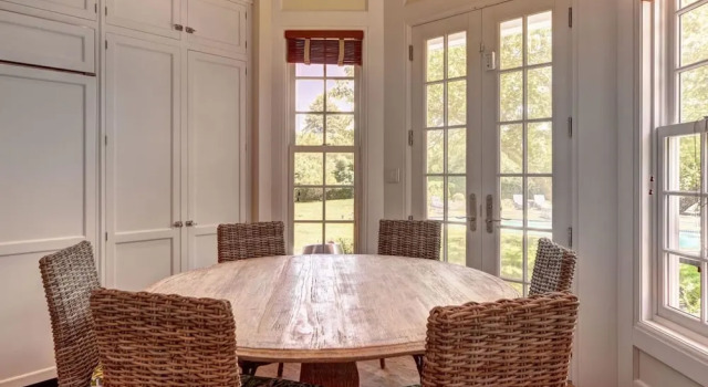 Villa Halsey -beautifully Landscaped 7 Bed, Buchen Sie Villa Hotels in New York State mit Pool, Schwimmbad