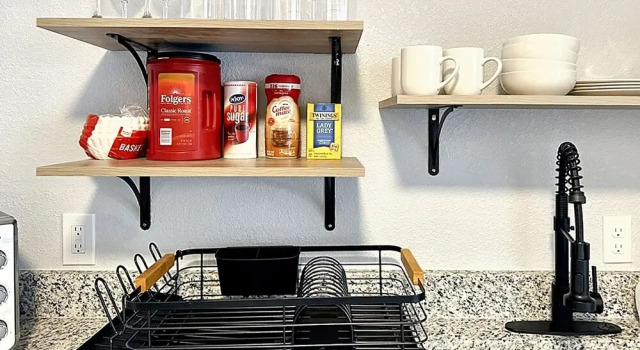 Коттедж Vintage Vibes Modern Comfort 2BR for 6 Guests