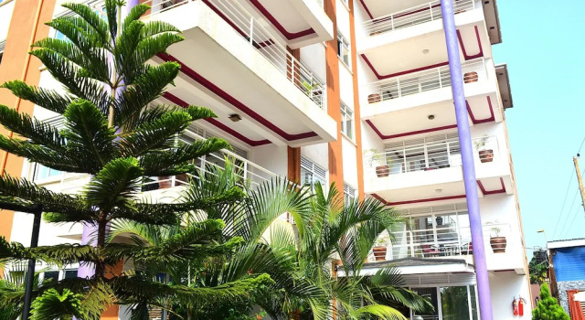 Space Hotel Apartments & Spa, Prenota Appartamento Hotel a Kampala con piscina, Piscina