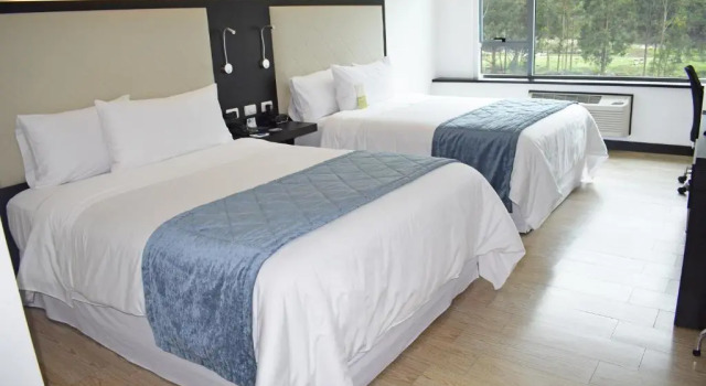 Standard Quádruplo quarto Four Points By Sheraton Cuenca