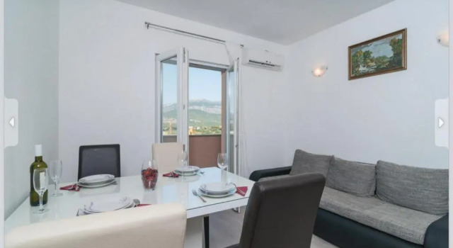 Апартаменты с 2 комнатами с балконом Apartments Tomic