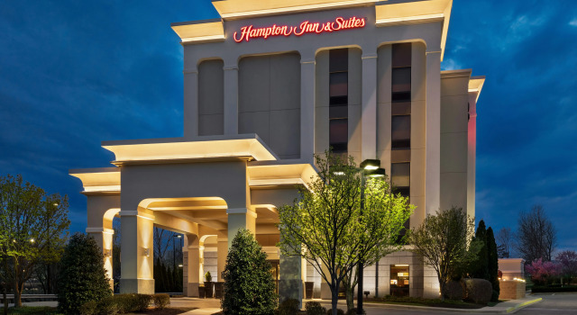 Hampton Inn & Suites Frederick/Fort Detrick, Book Hotel Hoteller i Frederick med pool, Swimmingpool