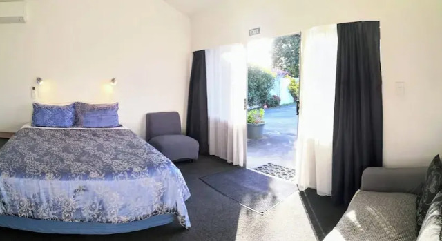 Семейный номер Standard c 1 комнатой Cambrian Lodge Motel