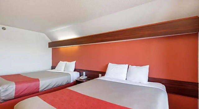 Номер Standard Motel 6-Olathe, KS