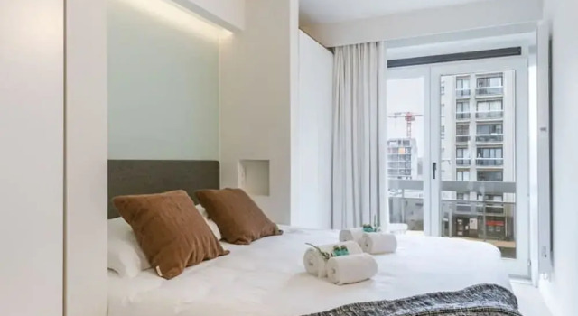 Pleasant Apartment With Frontal sea View