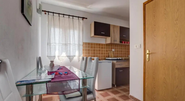 Апартаменты Apartments Vuksanovic