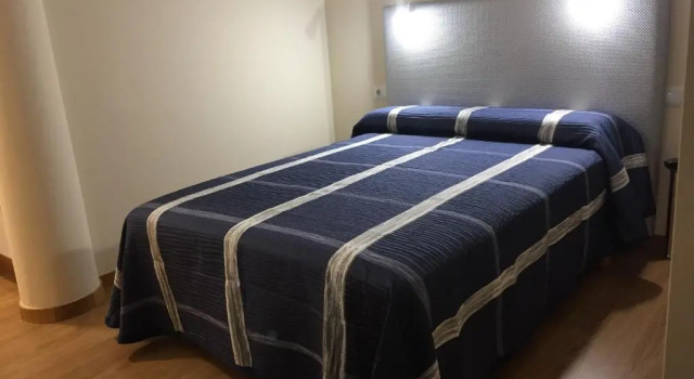 Двухместный номер Deluxe с балконом и с красивым видом из окна Hostal Santa Baia