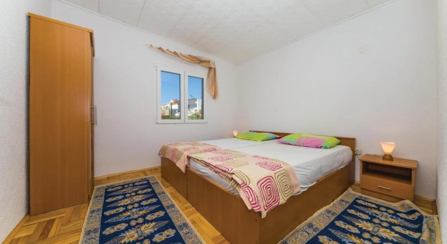 Amazing Home in Rogoznica With Wifi and 2 Bedrooms