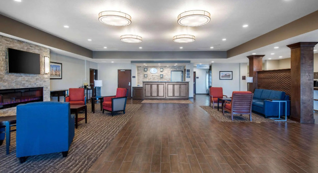 Люкс Comfort Suites Denver International Airport