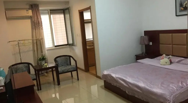 Xi'an Yilian Aparthotel Zhongmao Plaza, Забронировать Апарт-отель Сиань Шэньси, рядом с Small Wild Goose Pagoda