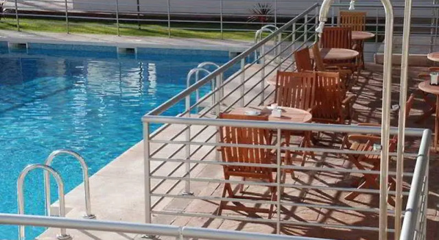 Albufera Gardens Apartments, Забронировать Апартаменты/квартира Вилла-де-Вальекас Мадрид