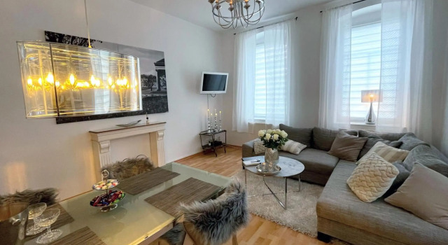KLASSIK Design-Luxus-Apartment, Nahe Marktplatz, Book Lejlighed Gera Thuringia, nær Gera Central Station