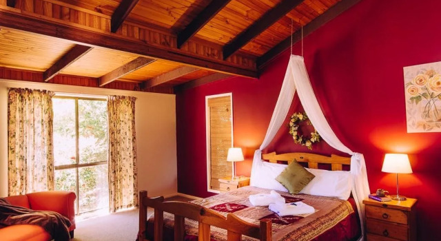 Jacaranda Cottages