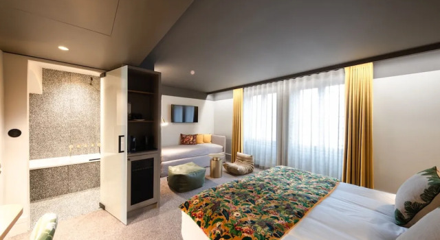 Семейный номер Standard c 1 комнатой с видом на город Hôtel de lAbbaye Lyon - Boutique Hôtel