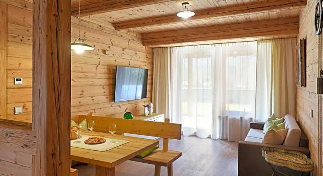 Aurina Lodges