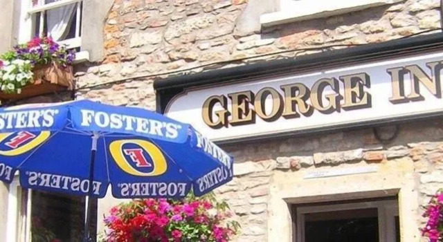 The George Inn, Забронировать Отель «постель и завтрак» Отели Англии 3 звезды, 3*