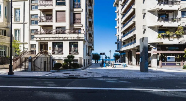 LA CONCHA BEACHVIEW apartment, Book Apartment Donostia-San Sebastián 