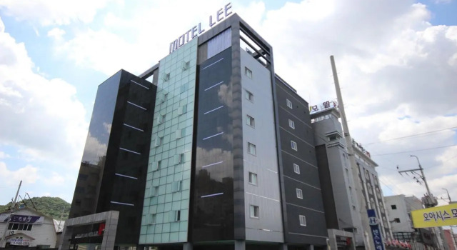 Gumi Indong Hotel LEE, Забронировать Отель Отели провинции Кёнсан-Пукто с парковкой, Парковка