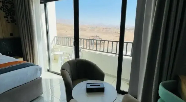Номер Deluxe Diamond Palm Hotel & Resort