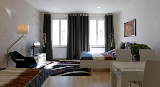 Апартаменты Atrium Apartments