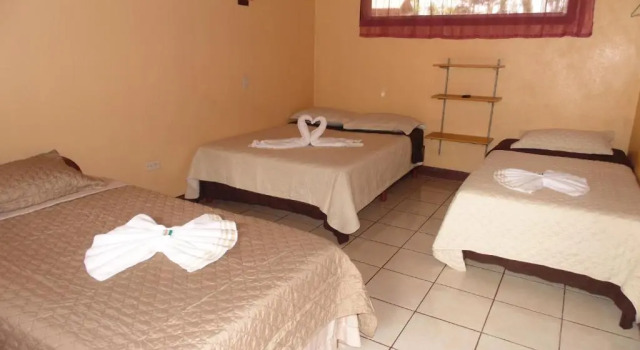 Трёхместный номер Standard с балконом и с красивым видом из окна Cabinas Vista Miravalles