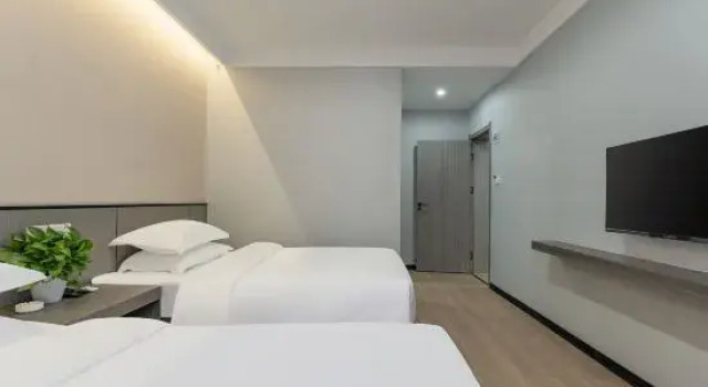 Siheyuan Bed and Breakfast, Varaa Hotelli Yichang Hubei