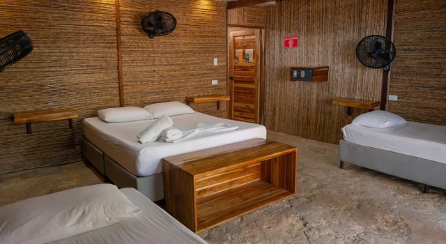 Номер Presidential с балконом и рядом с пляжем La Playita Hotel