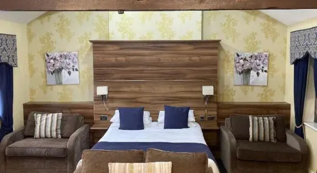 Номер Superior Kings Croft Hotel