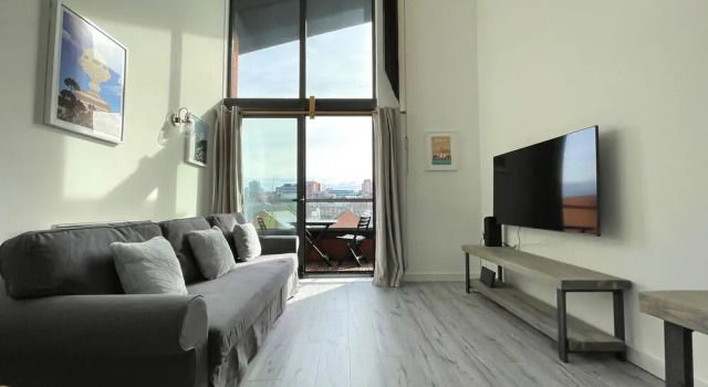 Penthouse Apartment with Parking