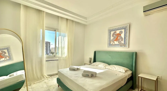 Elyssa Superbe Appartement aux Jardins de Carthage, Rezervați Apartament Tunis 