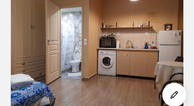 Wood Studio, Buchen Sie Hotel Néa Michanióna 