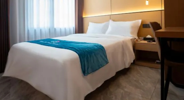 Полулюкс Xinfuhua Hotel