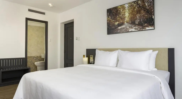Полулюкс Calista Sai Gon Hotel