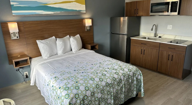 Red Roof Inn Auburn Hills, Забронировать Отель Отели Оберн-Хиллс с завтраком, Завтраки