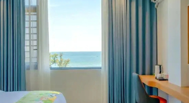 Люкс Comfort Dongxing Wanwei Langyuji Hotel