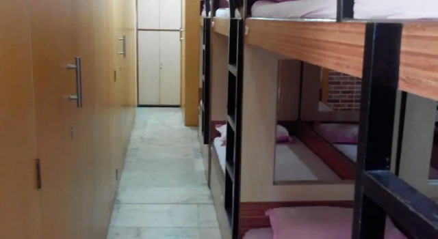 Centralline Guest House