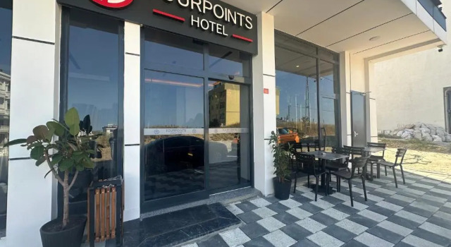 Fourpoints Airport Hotel