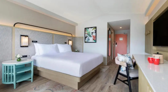 Двухместный номер Standard с видом на горы Crowne Plaza Resort Saipan