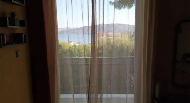 Vens apartment 90m2 at Eantio bay., Rezerwuj Apartament Hotele w Saronic Islands z parkingiem, Parking
