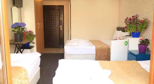 holiday family apart, Забронировать Отель Фатих Стамбул, рядом с Библиотека Стамбульского университета
